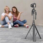 Selfie stick cu tripod si telecomanda, Bluetooth 5.0 Yesido SF17