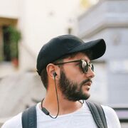 Casti sport in-ear Bluetooth cu microfon si bass JBL Tune 115BT, alb