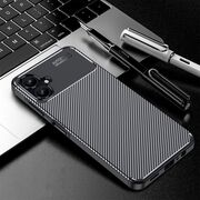 Husa de protectie pentru  Samsung Galaxy A06 Auto Focus Slim, Anti-Scratch, cu fibra de carbon si protectie lentile - Negru