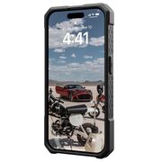 Husa iPhone 15 Pro Max UAG Monarch Pro, Carbon Fiber