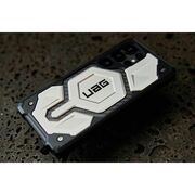 Husa Samsung Galaxy S25 Ultra UAG Monarch Pro, Titanium