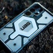 Husa Samsung Galaxy S25 Ultra UAG Pathfinder Clear MagSafe, Ice Silver