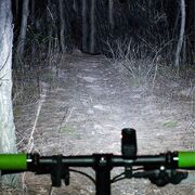 Lampă Față pentru Bicicletă – LED Puternic 800LM, Rezistentă la Apă, Iluminare Premium pentru Orice Vreme