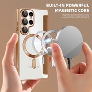 Husa pentru  Samsung Galaxy S25 Ultra MagFold Executive Tip Carte cu Protectie RFID, Compatibilitate MagSafe si protectie lentile transparent - Maro