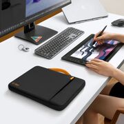 Geantă Elegantă cu Protecție Sporită pentru Laptop 15.6"-16", Cu Mânere din Piele, Buzunar Frontal și Suport AirTag – Ideală pentru Transport Business și Urban, negru