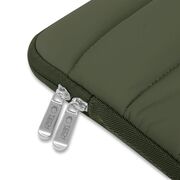 Husă Laptop Fluffy 13-14” – Design Soft Premium, Interior Plusat, Compartiment Accesorii, Protecție Antișoc – Compatibilă cu MacBook, Lenovo, ASUS, Dell, army green