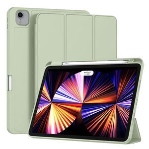 Husa pentru iPad Pro 11 inch 2022, 2021 Soft Shell cu functie wake-up/sleep si compartiment pentru stylus, tip stand - verde deschis