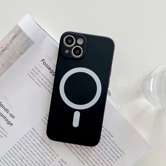 Husa pentru iPhone 13 cu MagSafe 1.5 mm, negru