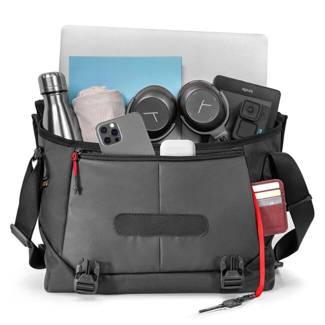 Geanta laptop 16″ tip postas durabila Tomtoc, negru, T22M1D1