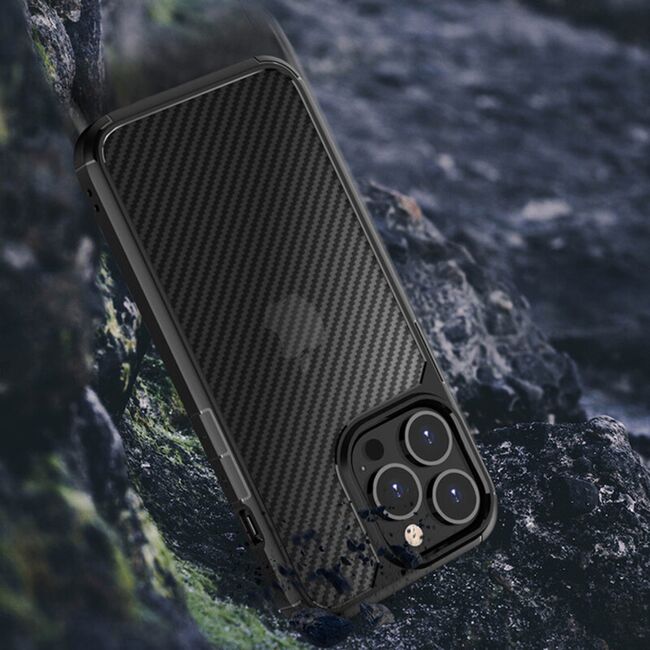 Husa iPhone 15 Pro Techsuit Carbon Fuse transparenta, negru
