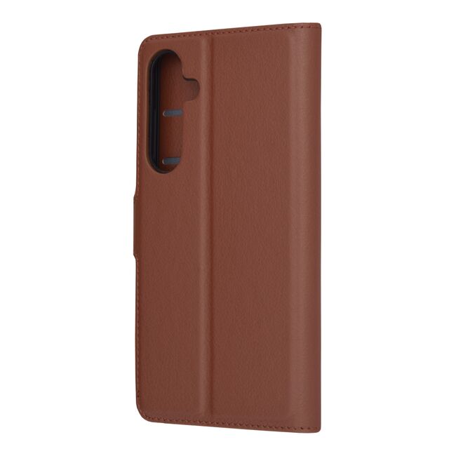 Husa pentru  Samsung Galaxy S24+ Plus tip carte cu inchidere magnetica, compartimente pentru carduri si functie stand, maro