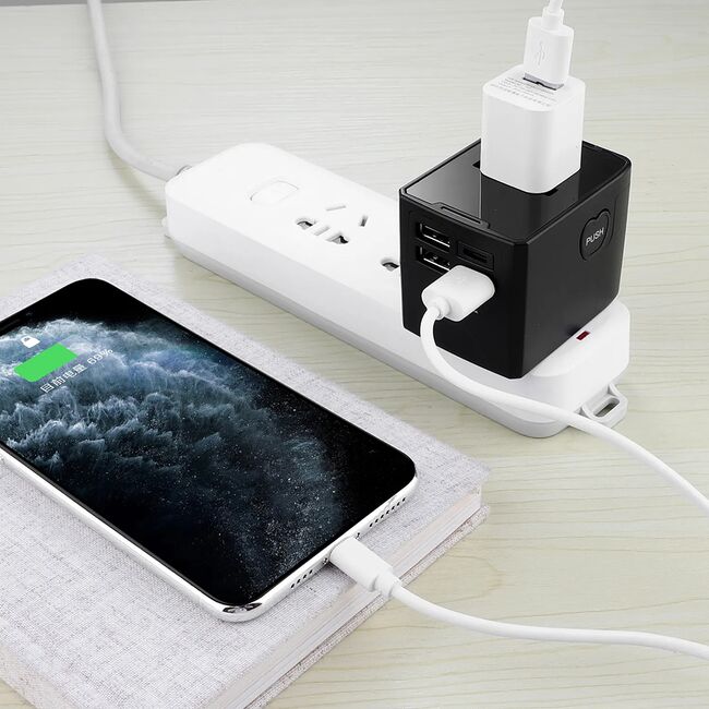 Adaptor priza EU la US, UK, AUS, 3xUSB, Type-C Techsuit, HHT904
