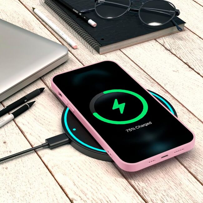 Husa pentru  iPhone 15 Liquid Silicone, subțire, captusita cu microfibra, anti amprentă, protectie cameră foto, roz