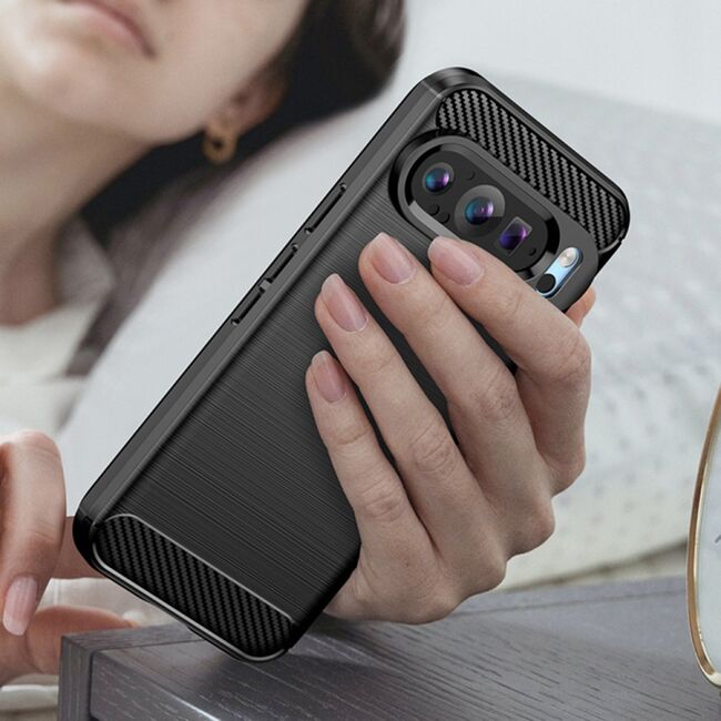 Husa pentru Google Pixel 9 / 9 Pro Carbon Liquid Silicone, negru