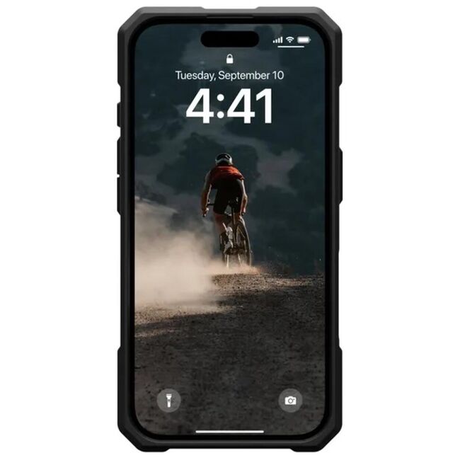 Husa iPhone 16 UAG Monarch, Carbon Fiber