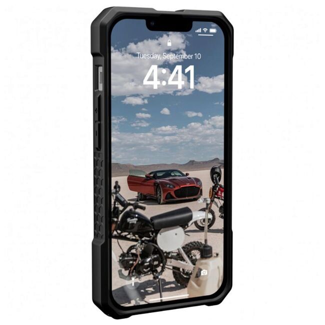 Husa iPhone 14 UAG Monarch Pro MagSafe, Carbon Fiber