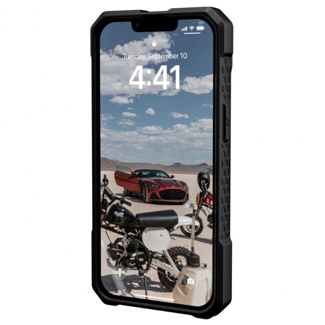 Husa iPhone 14 UAG Monarch Pro MagSafe, Carbon Fiber