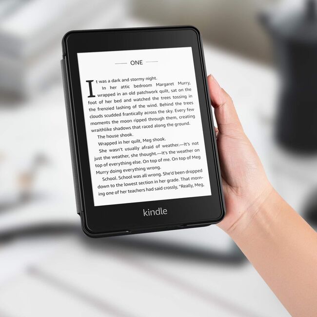 Husa pentru Kindle Paperwhite 2024 (12th gen) 7 inch / Kindle Colorsoft Signature Edition 7 inch slim ultra-light, functie sleep/wake-up, inchidere magnetica - nature tree