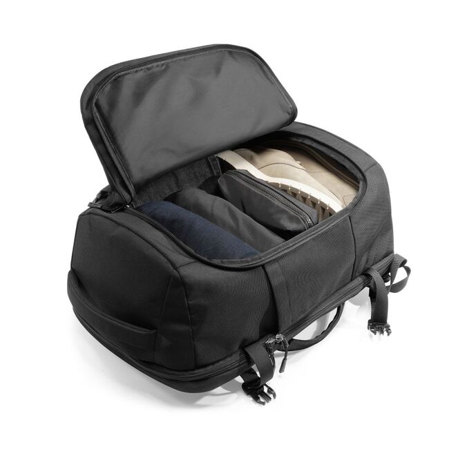 Rucsac Defender S40 Travel pentru Laptop si accesorii 28L, Negru – Rucsac Multifuncțional, Rezistent și Elegant pentru Călătorii și Birou, negru
