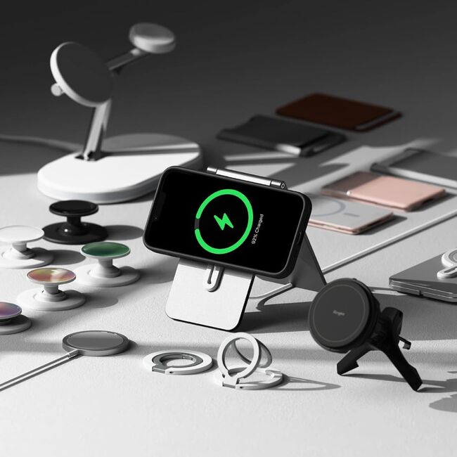 Husa pentru iPhone 16e RINGKE SILICONE MAGNETIC MAGSAFE - negru