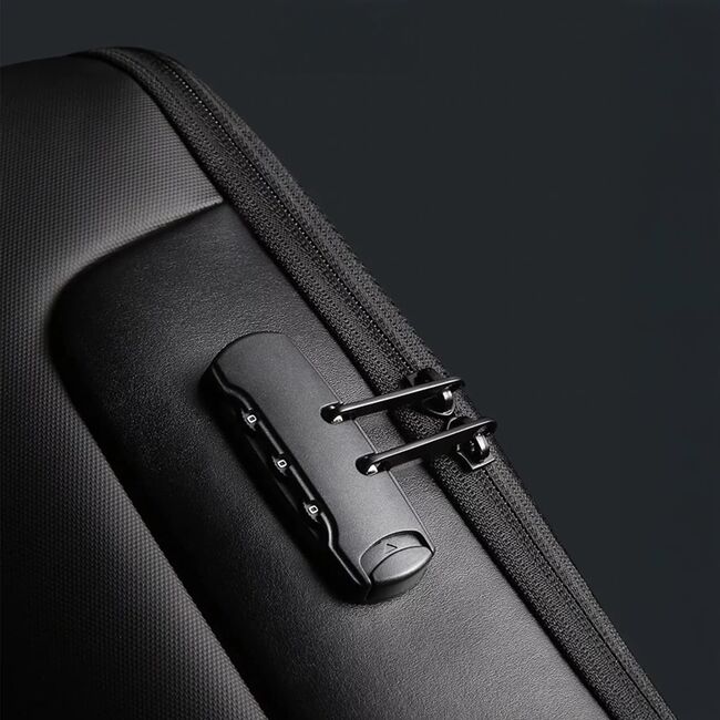 Rucsac Antifurt Multifunctional, Impermeabil, cu Port USB – Pentru Laptopuri până la 15.6", sistem fixare pe valiza, compatibil Wizz Air si Ryan Air, 24L, 47x33x16 cm, Negru