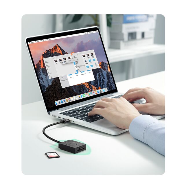 Cititor de Carduri SD, Micro SD la USB 3.0, Plug & Play, 5Gbps, 15cm - Ugreen CR127 (20250) - White