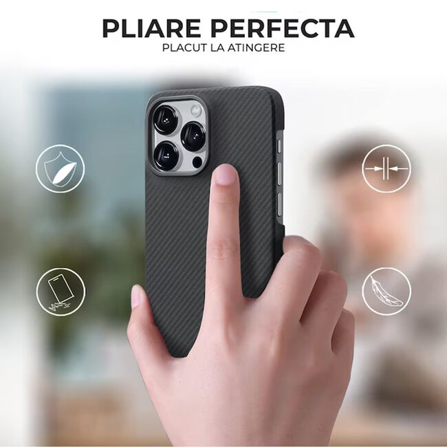 Husa premium pentru  iPhone 15 Pro Aramid Fiber Ultra-Thin MagSafe - negru